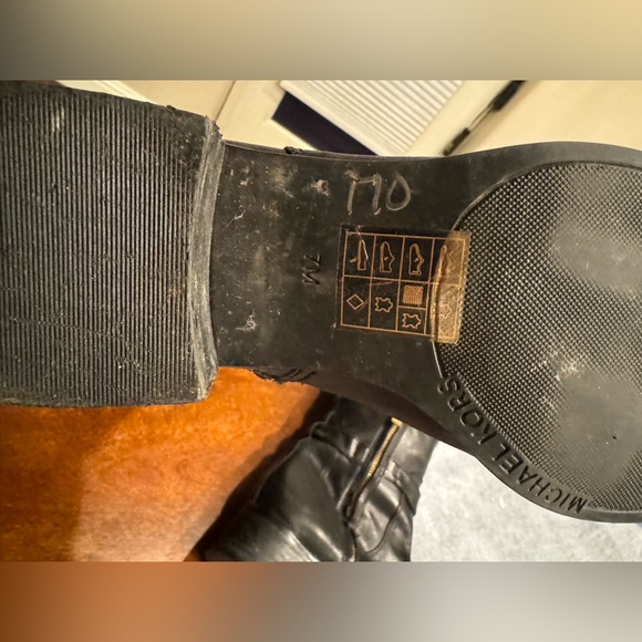 MICHAEL KORS Black Leather Riding Boots GOLD TAG MK LABEL Womens Shoes Sz 7M - Picture 7 of 9